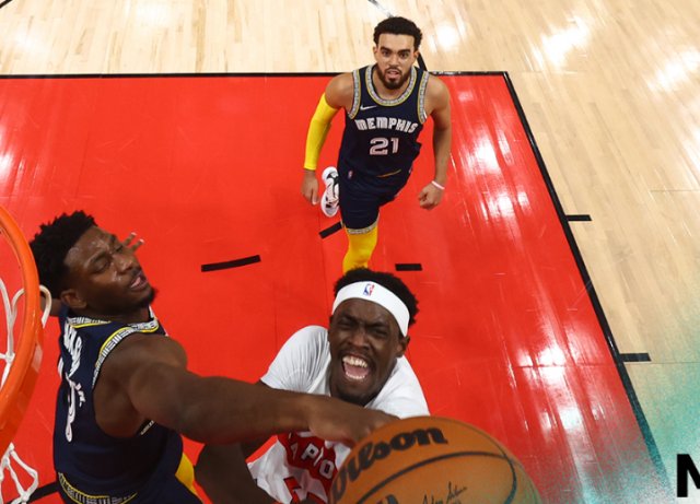 魔术力克猛龙，福克斯绝境逆转