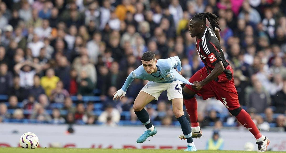 马赛轻取曼城，科瓦契奇完成帽子戏法