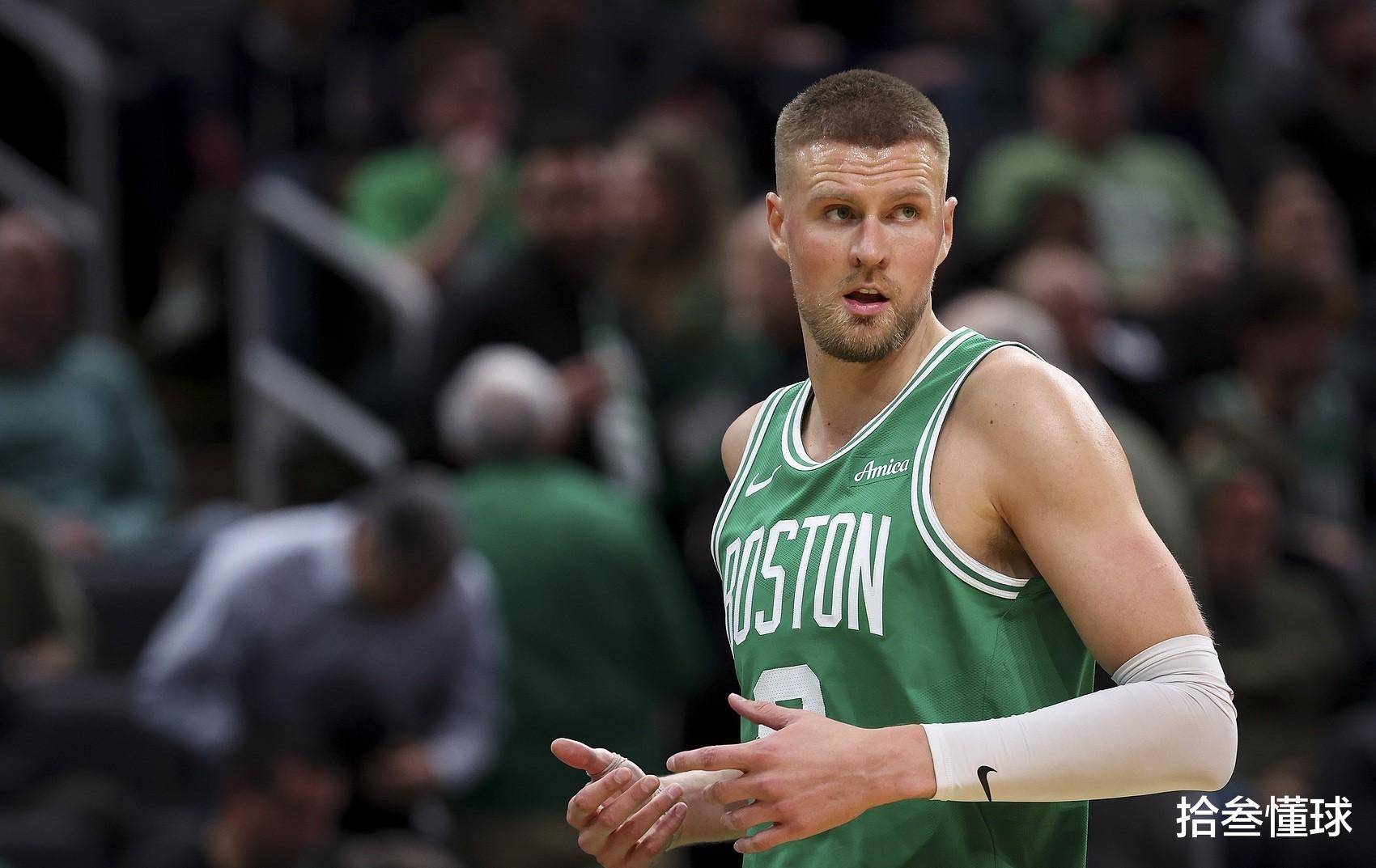 关于马刺力克凯尔特人B队，乔治·希尔爆发神勇的信息