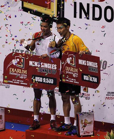 印度羽毛球队力克韩国羽毛球队，李宗伟统治全场