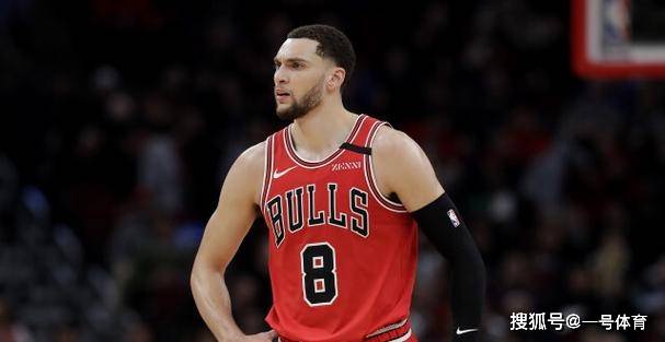 勇士横扫上海队，拉文点燃赛场