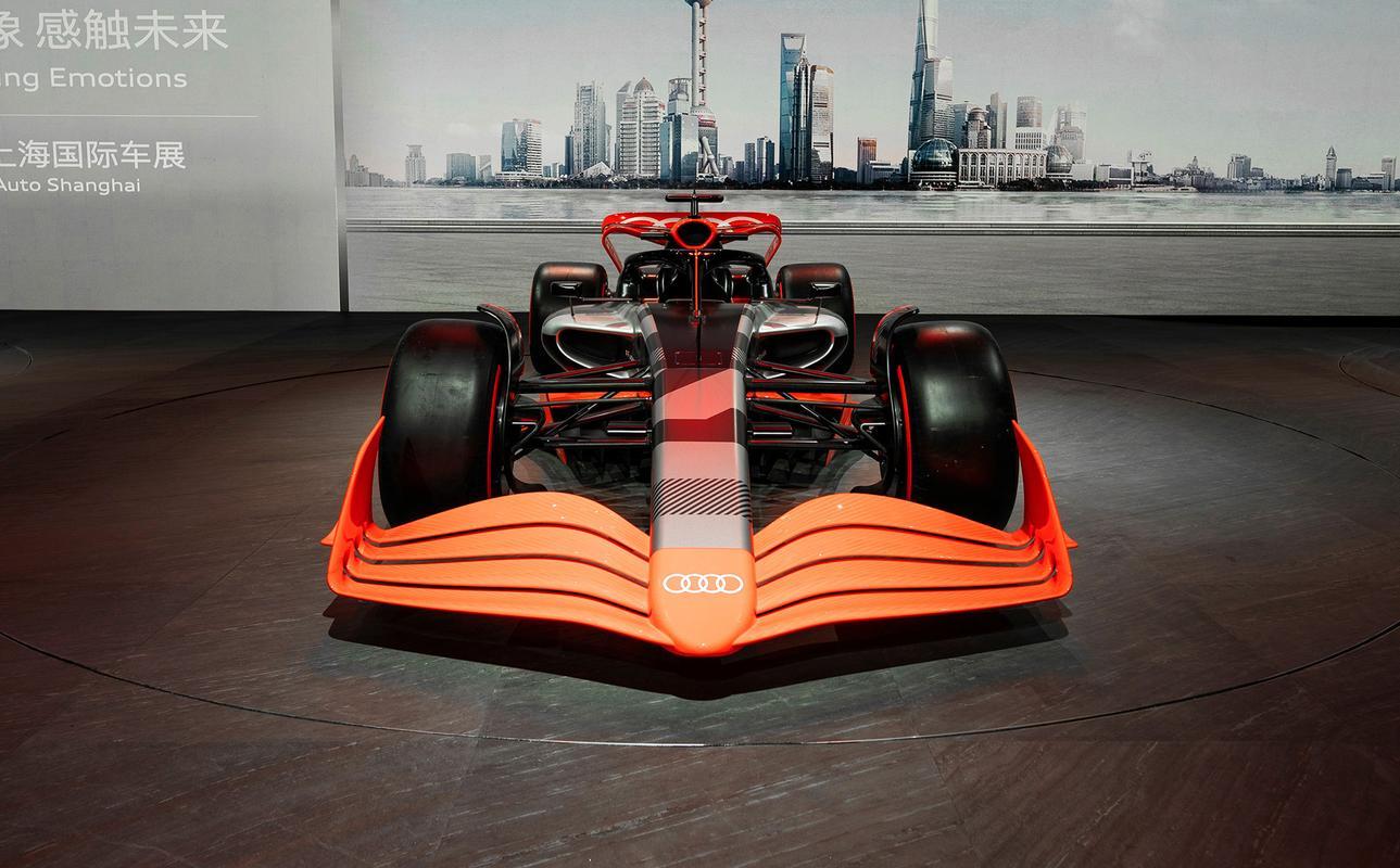 索伯车队翻盘梅赛德斯，塞恩斯扛起全队的简单介绍