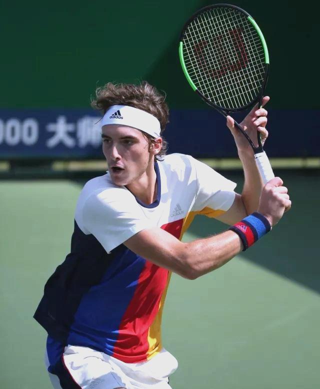 拉沃尔杯横扫联合杯，西西帕斯统治全场