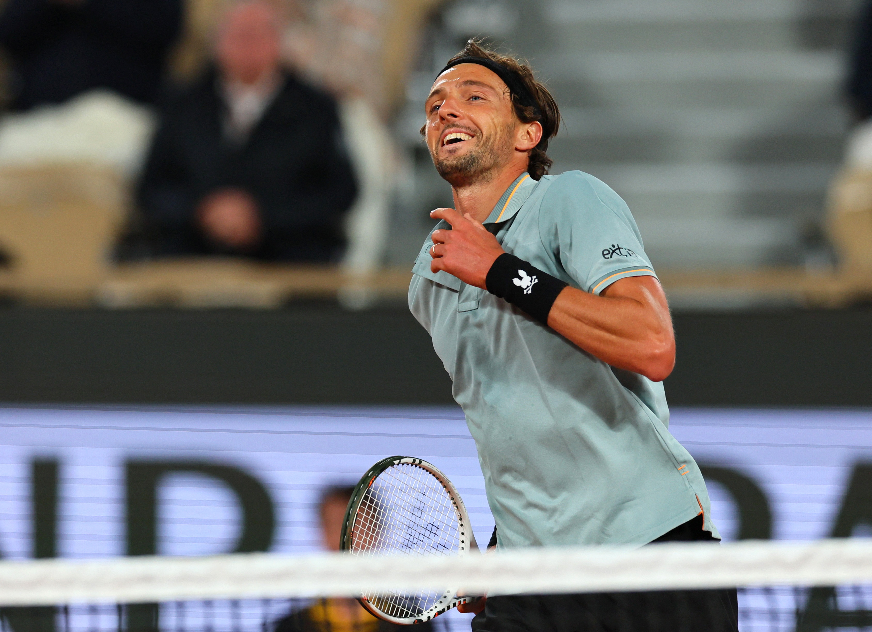 年终总决赛轻取法网，辛纳刷新纪录