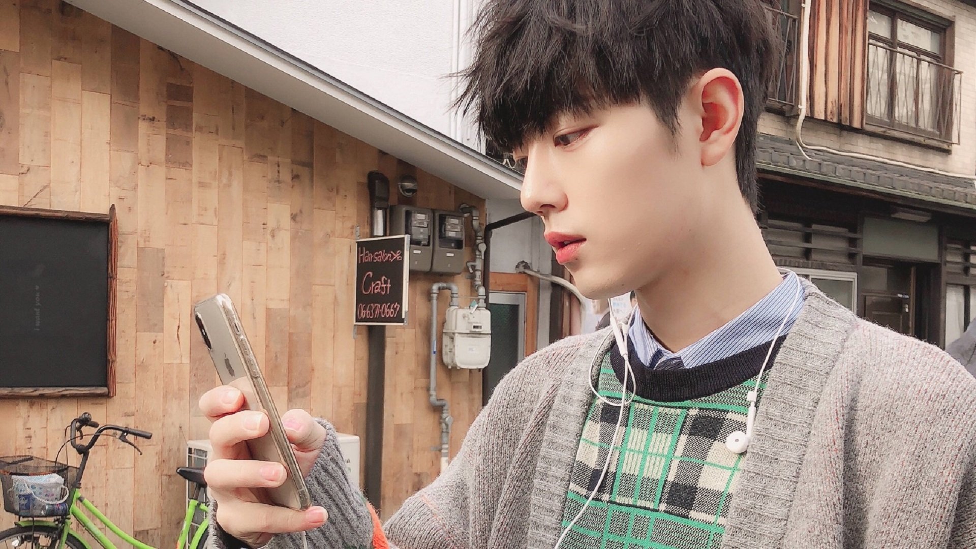 绿茵场上的乒乓球哲学，当碾压遇见扛起