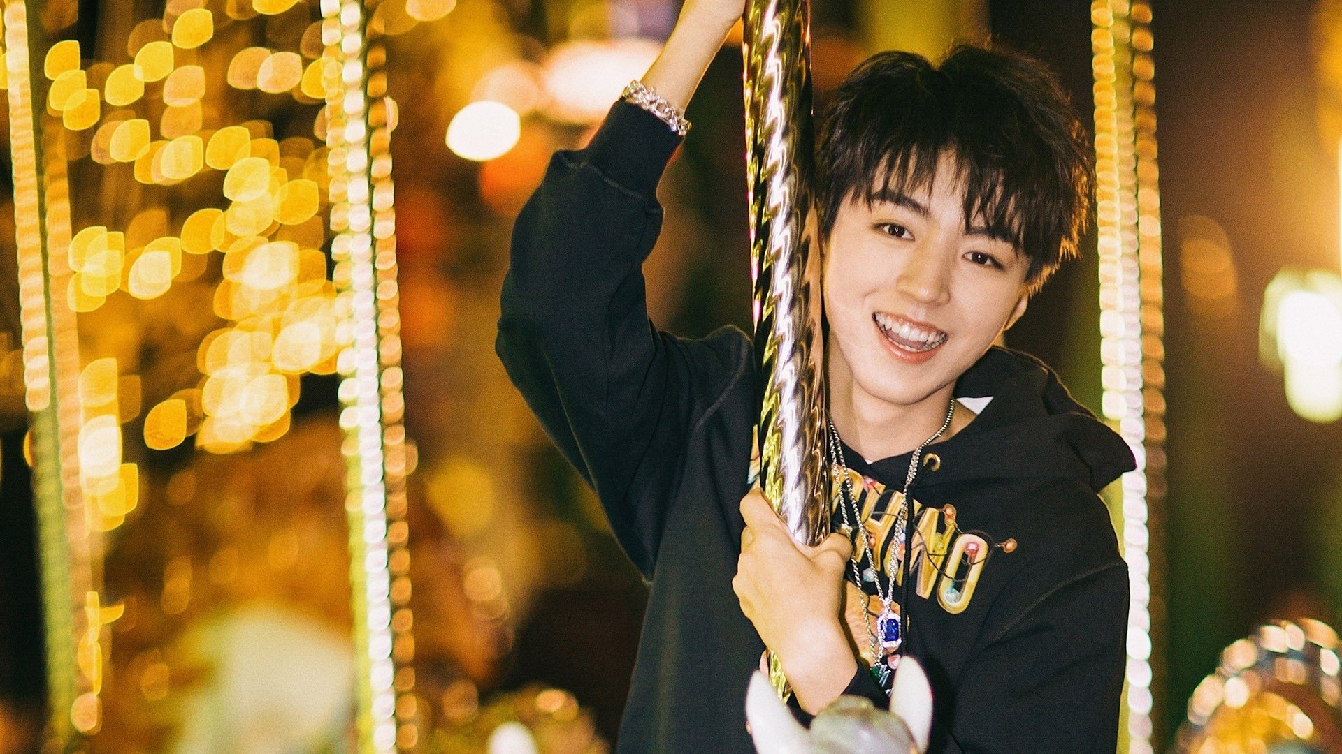 七十三分钟的压抑，十七分钟的狂喜，马丁内利如何用一刻钟重写比赛剧本