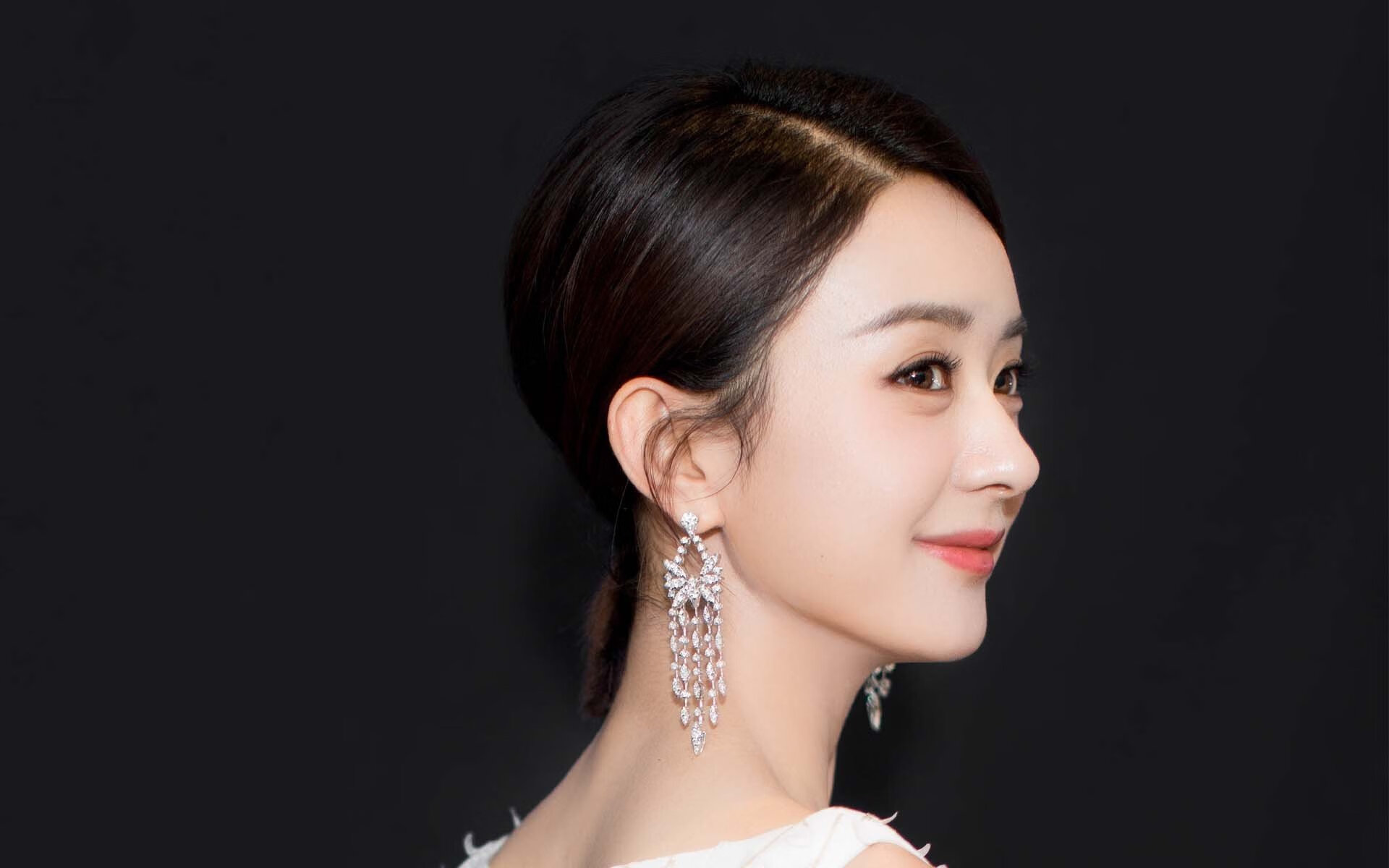 致命冷锋，英格拉姆狂轰41分，山西上演逆转猛龙好戏