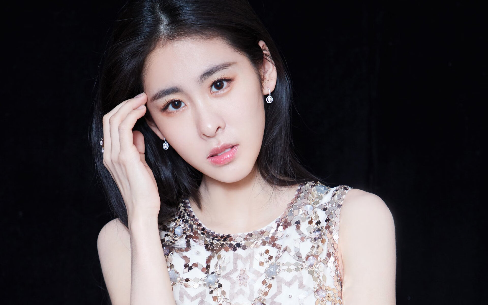 铁骑破冰与黑豹突袭，当旧秩序在90分钟内崩解