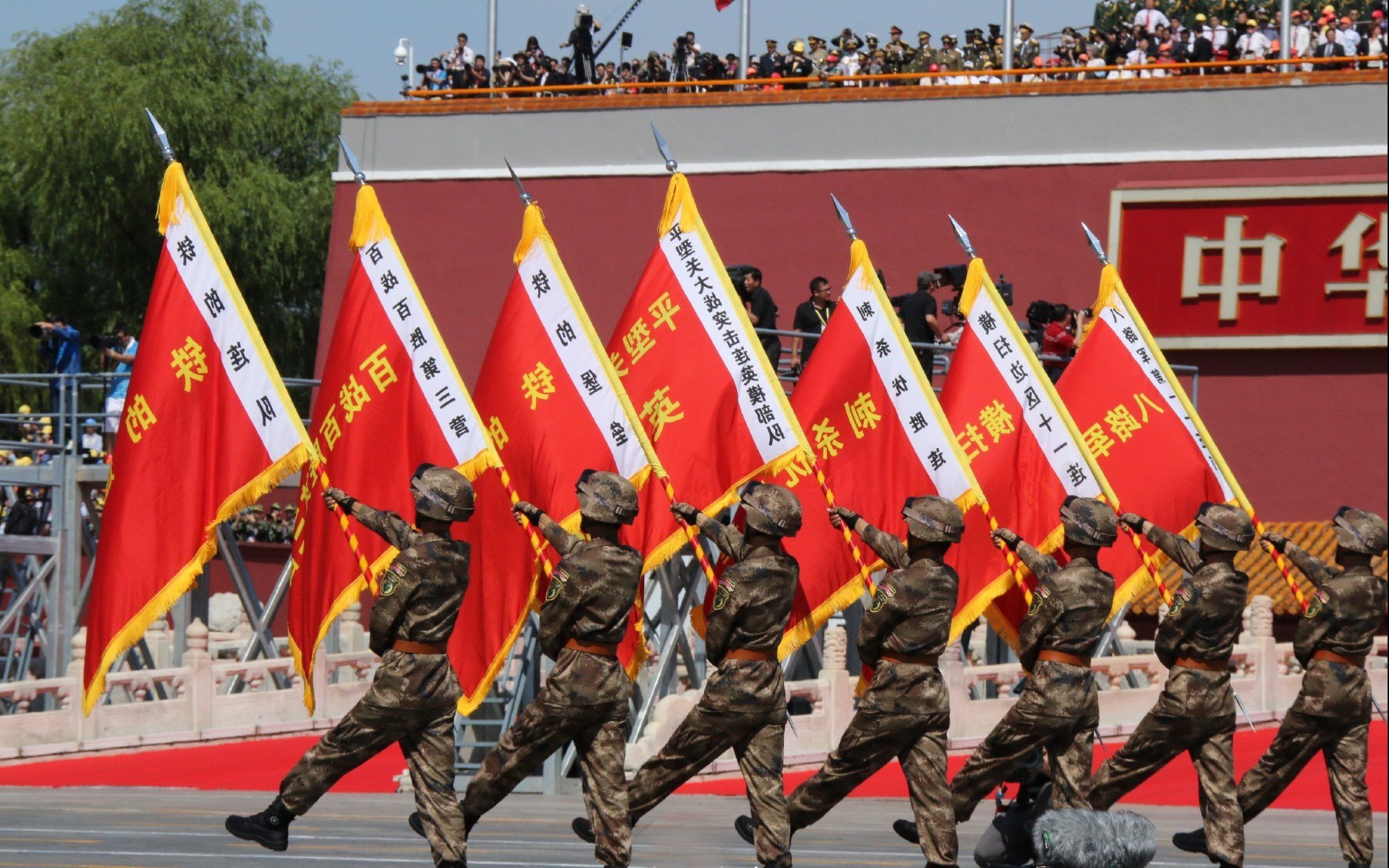 当个人传奇遭遇集体奇迹，基米希刷新纪录之夜与爱尔兰的历史性突破